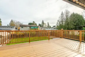 Red Maple House * 3 bdrm + 1.5 bath - Image 4