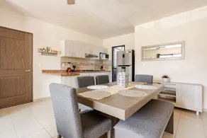 Practical apartment, swimming pool, pets allowed, very new - Image 2