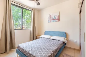 Practical apartment, swimming pool, pets allowed, very new - Image 4