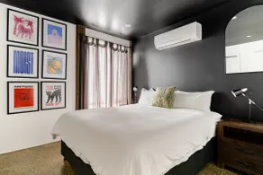 Hawthorne 2BR · Yard · Walk to Oxford St - Image 5