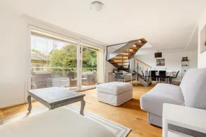 Enge gem with garage near city, lake, tram, parks - Image 3