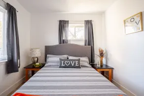 Modern 2-Bedroom Apartment in Louisville - Image 4