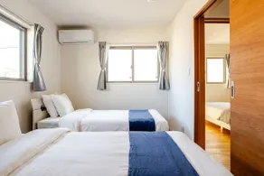 Welcome to Okinawa, the island of eternal summer / Large living room / 8-minute walk to the sea / Free parking for 3 cars / 3BR / 80㎡ - Image 4