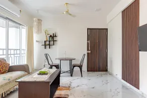 Iris - Cosy 1 BHK @ Bandra West - Image 4