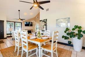Historic Home 2 King+sofabed, 1700sf, min to Beach - Image 5