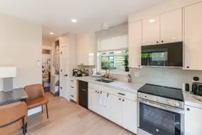 Quiet cottage in North Oakland - Image 4