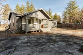 Pine Hollow Lakehouse Retreat - Image 2