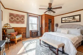 Cozy Cabin in the Woods - Image 3
