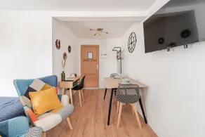 Luxury studio downtown near the station - Image 2