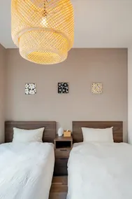 3-floor entire home · 5 guests · Dome · Ozone St. - Image 3