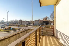 New Two-Bedroom in Milan4 [30 sec. from S5-S6 train] - Image 3
