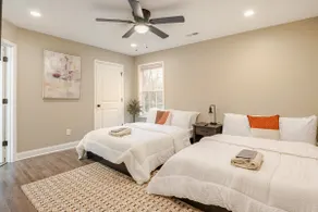 Knoxville Family Getaway Close to UTenn - Image 5