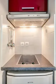 Fully equipped luxury duplex in a castle & parking - Image 4