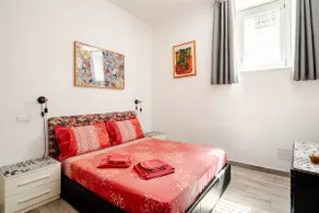 Lungomare -Elegant Apartment on the Seafront - Image 2
