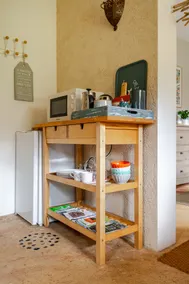 Studio flat in our garden - Image 2