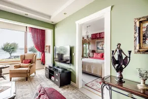 Luxury Seaside Apartment with Bosphorus View in Sarıyer - Image 5