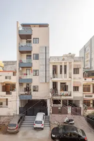 Prime location 2BHK w/ Patio | Adarsh Nagar | - Image 3