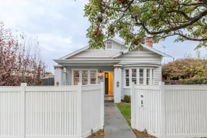 Foster Street Bungalow - Image 5