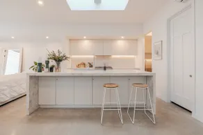 Foster Street Bungalow - Image 2