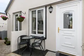 Rooska Gatehouse, Entire Holiday Home (2 bedrooms) - Image 2