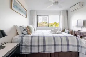 Modern Beach side apartment. - Image 4