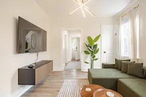 Elm City Escape | Modern + Cozy - Image 2