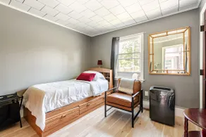 Newly Renovated Home in Mastic Beach! - Image 5