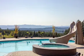 1BR - Private House, Pool, Hot Tub & Forest Trails - Image 3