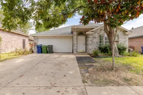 4 Bedroom, 2 Bath Spacious Minutes from Dallas - Image 5