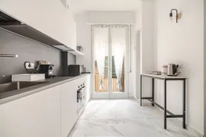 Como Luxury | Suite just steps from the lake - Image 4