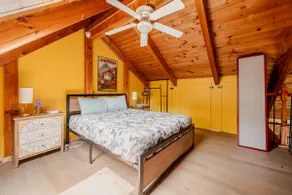 Unique Catskills Retreat: 3BR with deck & 3 acres - Image 2
