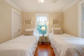 Mary’s Cottage - Historic Roswell - Walkable - Image 5