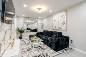 2 Bedroom King In-Law Suite and 1 parking 1 car - Image 5