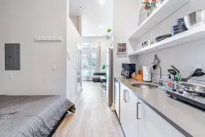 Modern Suite｜Ballard/Seattle - Image 3