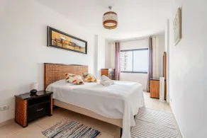 Geräumiges Apartment mit 1 Schlafzimmer - Image 2