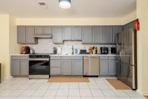 3BR Stay for Crews & Families - Image 5