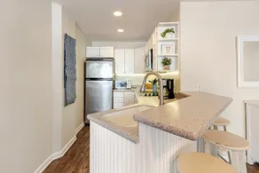 Bayview Oasis-Pool/Free Parking - Image 5