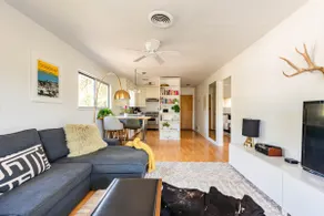 Mid-Century Mod Treehouse near Zilker Park - Image 2