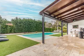Luxury villa in the Sierra de Madrid with no steps - Image 3