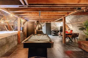 Suite ExTASE Chic Loft w/ Spa, Swing & Pool Table - Image 3