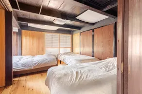 Accommodation for up to 7 people in a retro old house with a 200-year history (pets allowed) - Image 3
