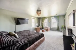 Chic Remodeled Century Home - Image 5