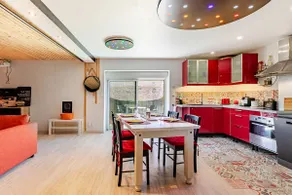 Cottage in Beaujolais - Image 2