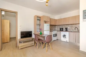 Gondola Apartment - Image 2