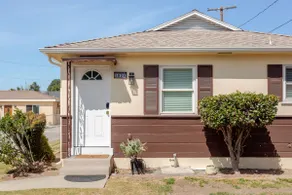 New Fully Remodeled Home in a Convenient Location - Image 4