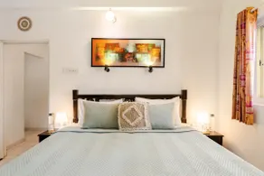 Beautiful 1 BHK | Pool | Power Backup | 4 Guests - Image 4
