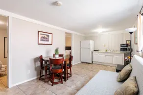 Beautiful private guest house in downtown San Jose - Image 2