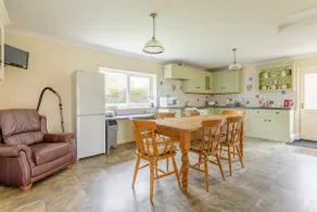 Copper Cottage -Near York - Image 3
