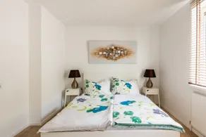 Modern apartment in a quiet neighborhood, close to U4 - Image 4