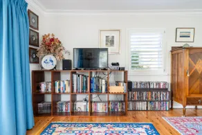 Mountains charm in Wentworth Falls - Image 4